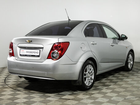 2014 Chevrolet Aveo II, серебристый, 689989 рублей, вид 5