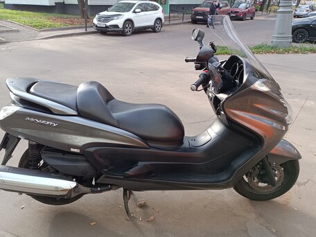 2009 Yamaha Majesty 400, серый, 265000 рублей, вид 3