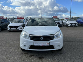 2014 Renault Sandero I, белый, 432640 рублей, вид 2