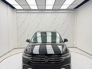 2023 Volkswagen Tiguan L II Рестайлинг (China Market), чёрный, 2310000 рублей, вид 2