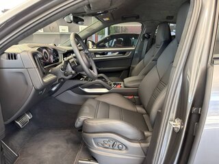 2025 Porsche Cayenne Turbo GT Coupé III Рестайлинг, серый, 34490000 рублей, вид 2