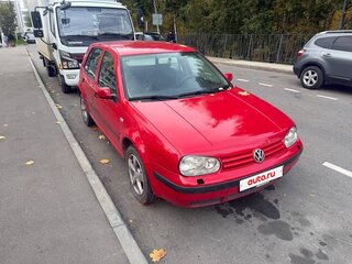 2000 Volkswagen Golf IV, красный, 310000 рублей, вид 2