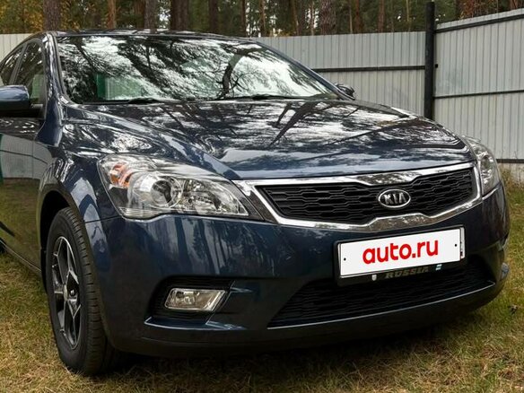 2010 Kia Ceed I Рестайлинг, синий, 1050000 рублей - вид 1