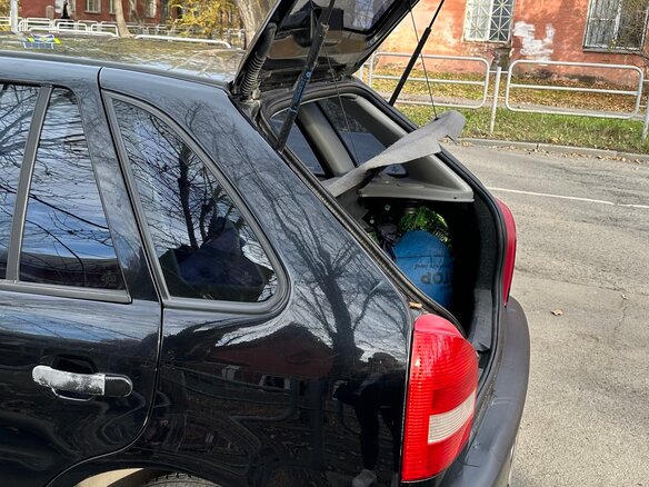 2005 Volkswagen Pointer, чёрный, 200000 рублей - вид 5