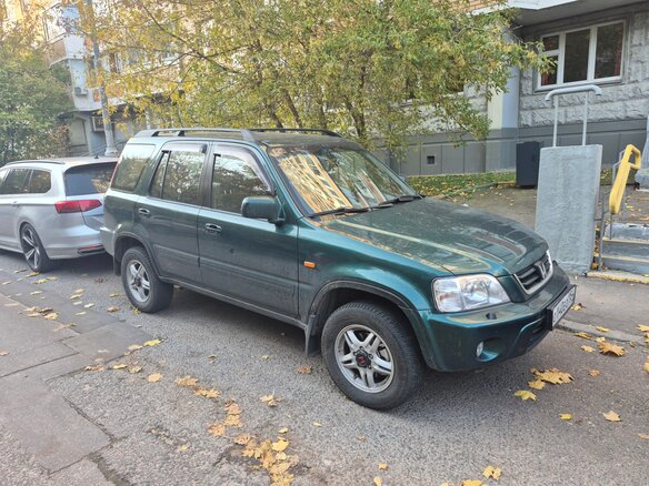 1999 Honda CR-V I Рестайлинг, зелёный - вид 1
