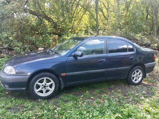2001 Toyota Avensis I Рестайлинг, синий, 350000 рублей, вид 4