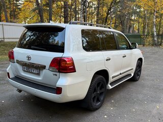 2014 Toyota Land Cruiser 200 Series Рестайлинг 1, белый, 4299999 рублей, вид 4
