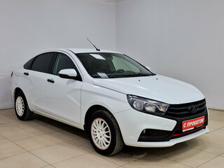 2017 Lada (ВАЗ) Vesta I, белый, 740000 рублей, вид 3