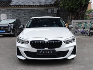 2022 BMW 1 серии 120i III (F52) Рестайлинг, белый, 1800000 рублей, вид 2