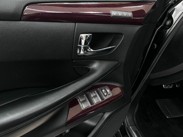 2014 Lexus LX 570 III Рестайлинг, чёрный, 3990000 рублей - вид 24
