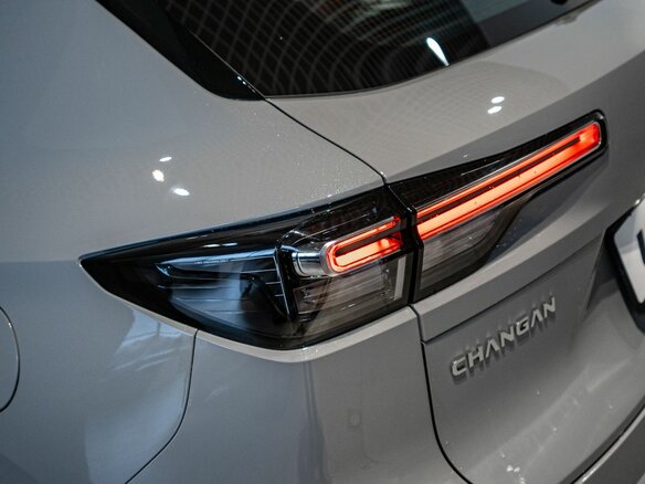 2025 Changan UNI-S I, серый, 3179900 рублей - вид 8