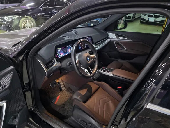 2023 BMW X1 18d sDrive III (U11/U12), чёрный, 3210020 рублей - вид 11