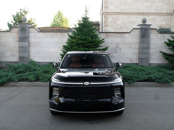 2026 Changan Qiyuan Q07 31.7 kWh, чёрный, 3404000 рублей - вид 2