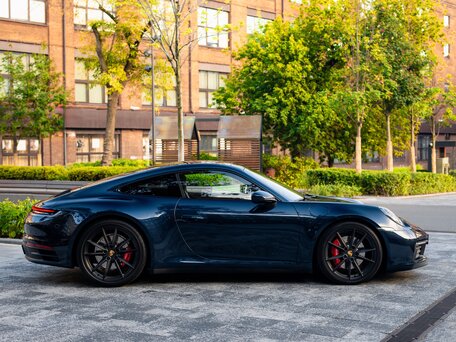 2021 Porsche 911 Carrera 4S VIII (992), синий, 13800000 рублей, вид 3