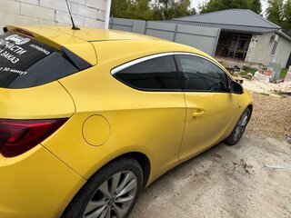 2012 Opel Astra GTC J Рестайлинг, жёлтый, 769000 рублей, вид 3