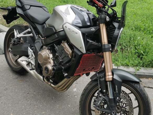 2019 Honda CB 650R, серебристый, 825000 рублей - вид 6
