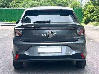 2025 MG 4 EV 42.8 kWh II, чёрный, 1500999 рублей, вид 5
