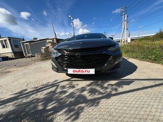 2019 Chevrolet Malibu IX Рестайлинг, серый, 870000 рублей, вид 2