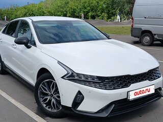 2021 Kia K5 III, жёлтый, 2450000 рублей, вид 1