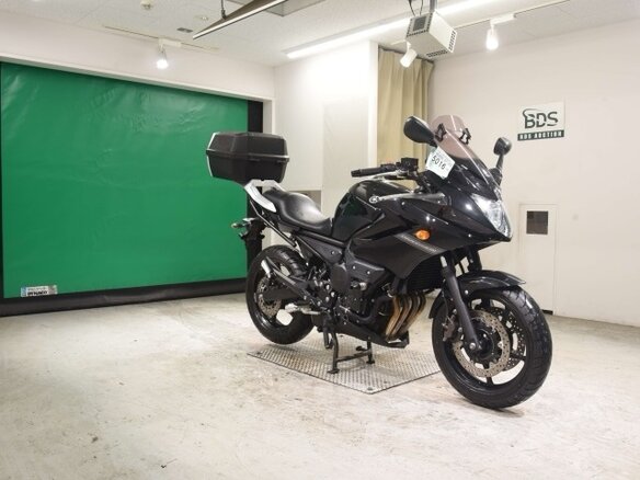 2011 Yamaha XJ6 (FZ6R), чёрный, 479000 рублей - вид 2