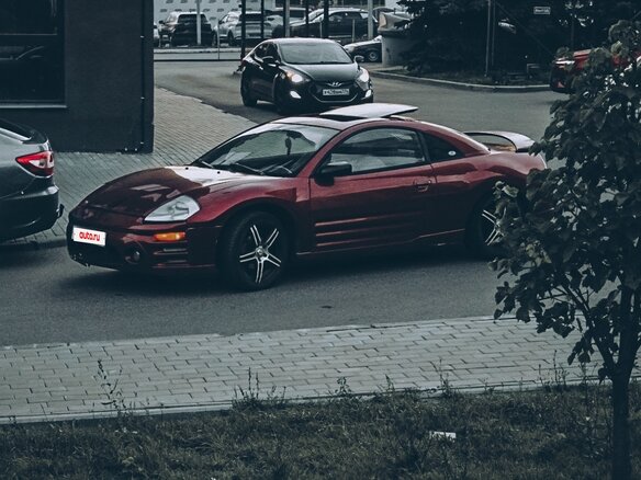 2002 Mitsubishi Eclipse III, пурпурный, 500000 рублей