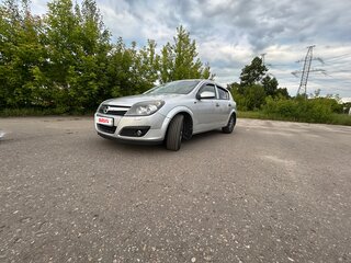 2004 Opel Astra H, серебристый, 385000 рублей, вид 2