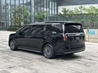 2024 Zeekr 009 108 kWh I Рестайлинг, чёрный, 9500000 рублей, вид 4