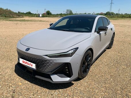 Changan UNI-V I