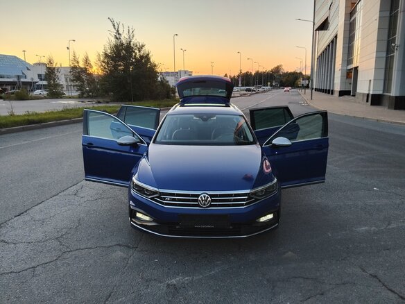 2020 Volkswagen Passat B8 Рестайлинг, синий, 2275000 рублей - вид 7