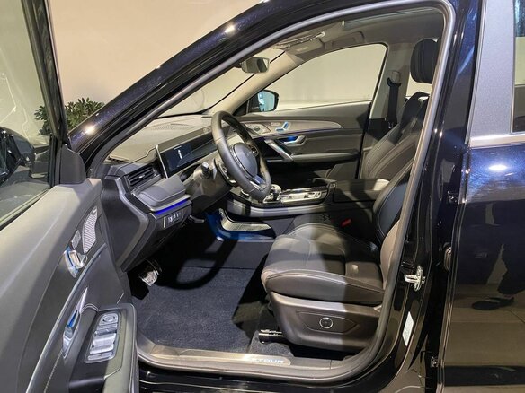 2026 Jetour X70+ I Рестайлинг, чёрный, 3399000 рублей - вид 7