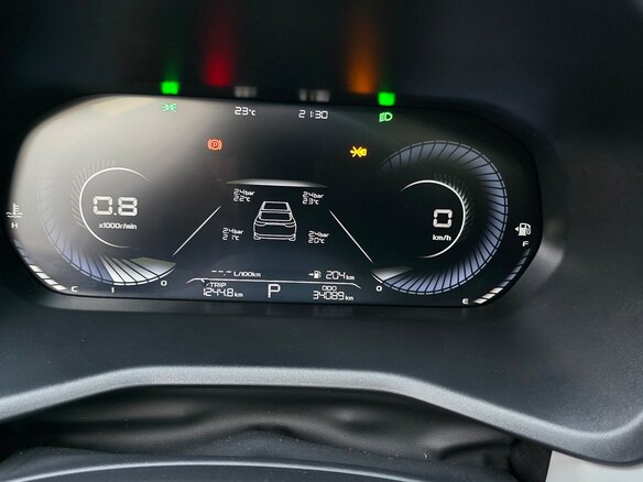 2023 Geely Emgrand II, серый, 1600000 рублей - вид 9