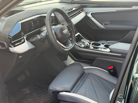 2026 Geely Atlas II, зелёный, 4114990 рублей - вид 6
