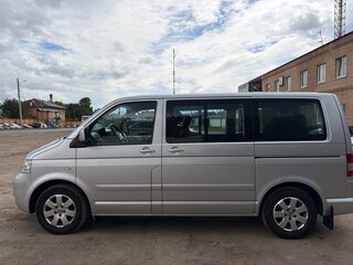 2005 Volkswagen Multivan T5, серебристый, 1700000 рублей, вид 4