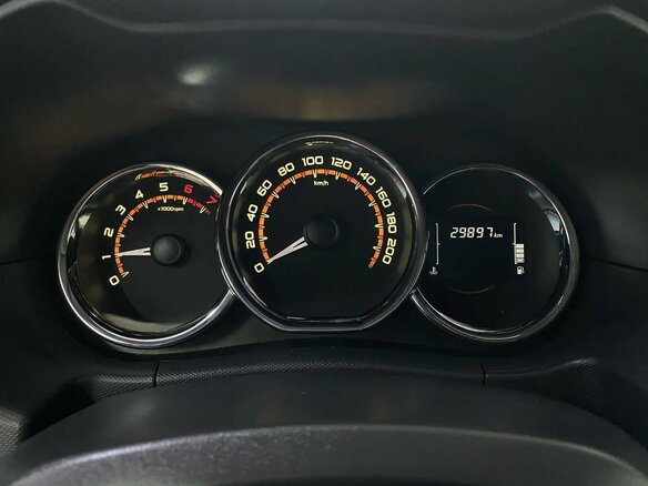 2024 Lada (ВАЗ) Largus I Рестайлинг, белый, 1061471 рублей - вид 9