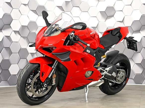 2020 Ducati Panigale V4, красный, 2499000 рублей - вид 1