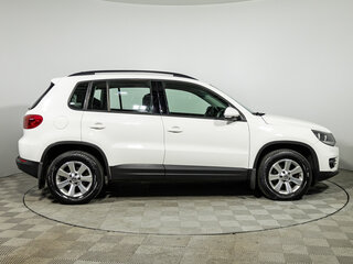 2013 Volkswagen Tiguan I Рестайлинг, белый, 849585 рублей, вид 4