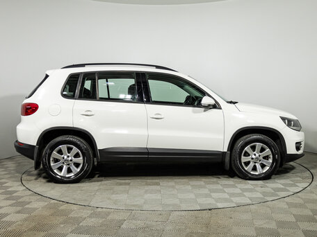 2013 Volkswagen Tiguan I Рестайлинг, белый, 849585 рублей, вид 4