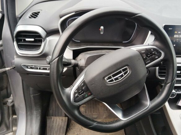 2023 Geely Coolray I, серый, 1100000 рублей - вид 12