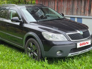 2011 Skoda Octavia Scout II (A5) Рестайлинг, чёрный, 990000 рублей, вид 1