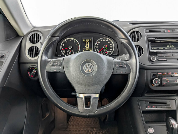 2014 Volkswagen Tiguan I Рестайлинг, чёрный - вид 20