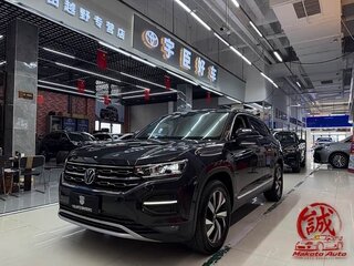 2022 Volkswagen Tayron I, чёрный, 2085000 рублей, вид 1