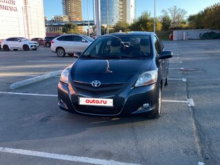 2008 Toyota Yaris II, серый, 650000 рублей, вид 1