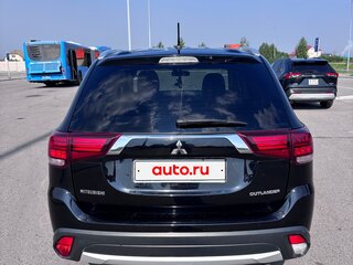 2015 Mitsubishi Outlander III Рестайлинг 2, чёрный, 1750000 рублей, вид 5