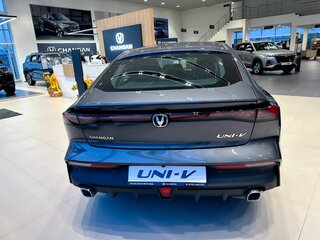 2025 Changan UNI-V I, серый, 3479900 рублей, вид 3