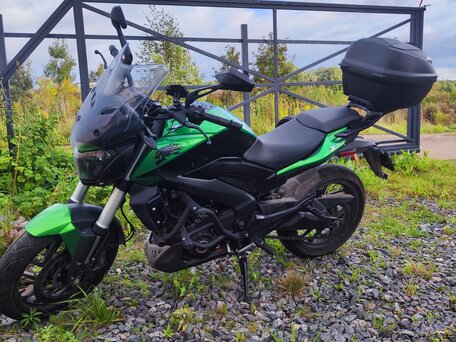 2022 Bajaj Dominar 400, зелёный, 290000 рублей, вид 1