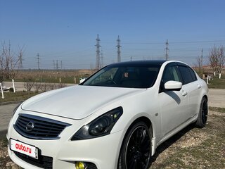 2010 Nissan Skyline XII (V36) Рестайлинг, белый, 1500000 рублей, вид 1
