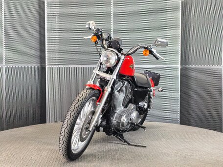 2009 Harley-Davidson Sportster 883, красный, 677000 рублей, вид 4