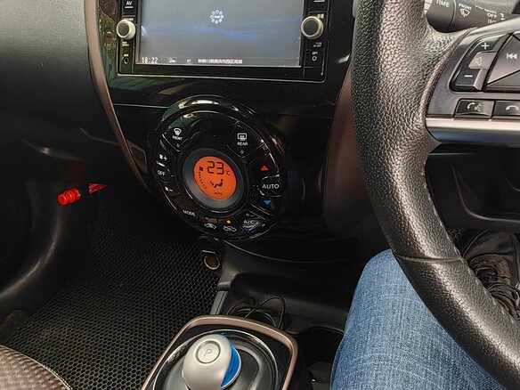 2018 Nissan Note e-Power II Рестайлинг, чёрный, 1100000 рублей - вид 12