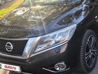 2015 Nissan Pathfinder IV, чёрный, 1400000 рублей, вид 3
