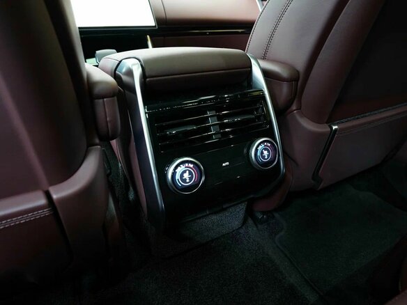2026 Land Rover Range Rover D350 MHEV Long V, чёрный, 27990000 рублей - вид 16